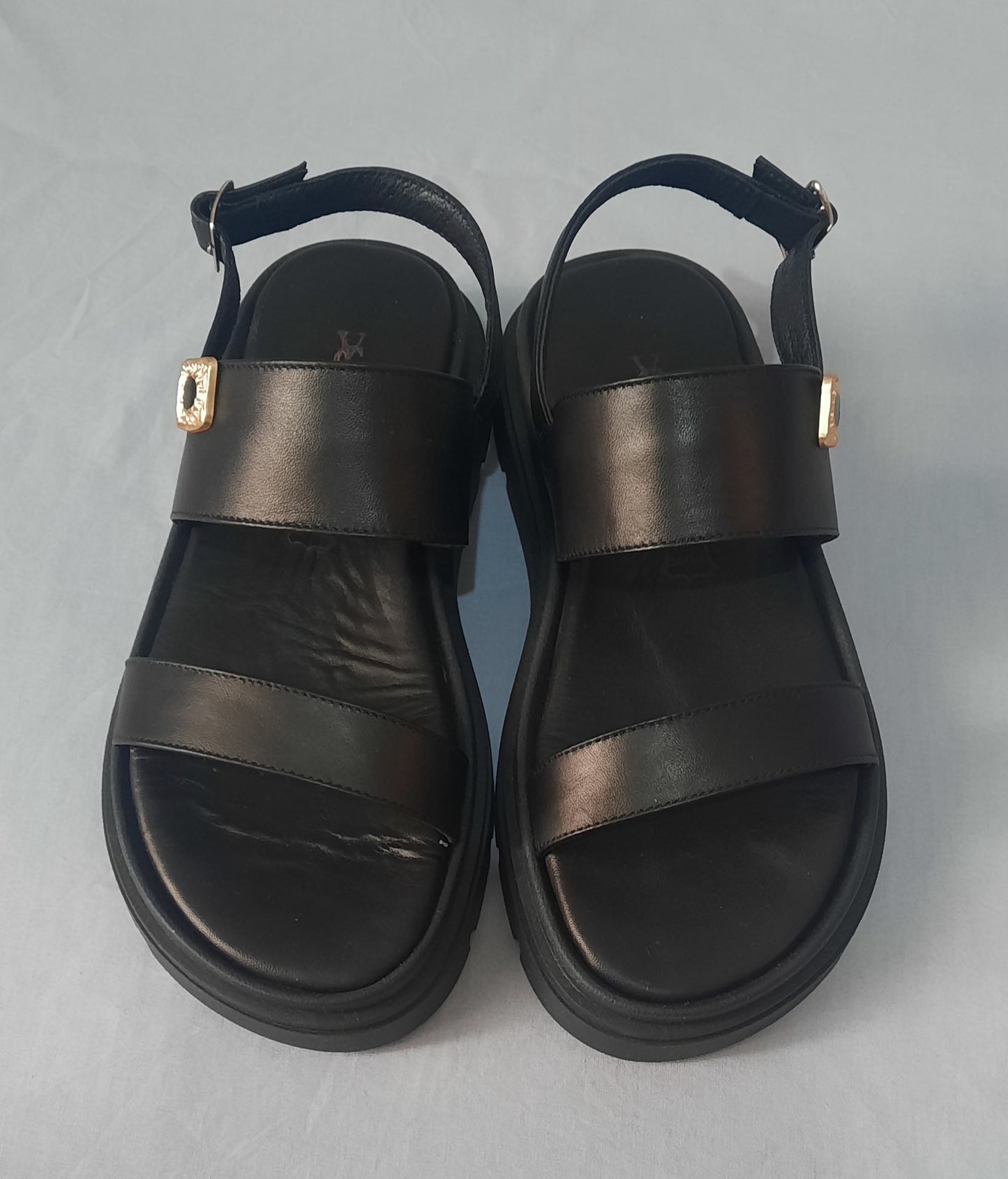 Black Leather Platform Sandals with Gold Leaf Chain – VCSTAFA “Lira”